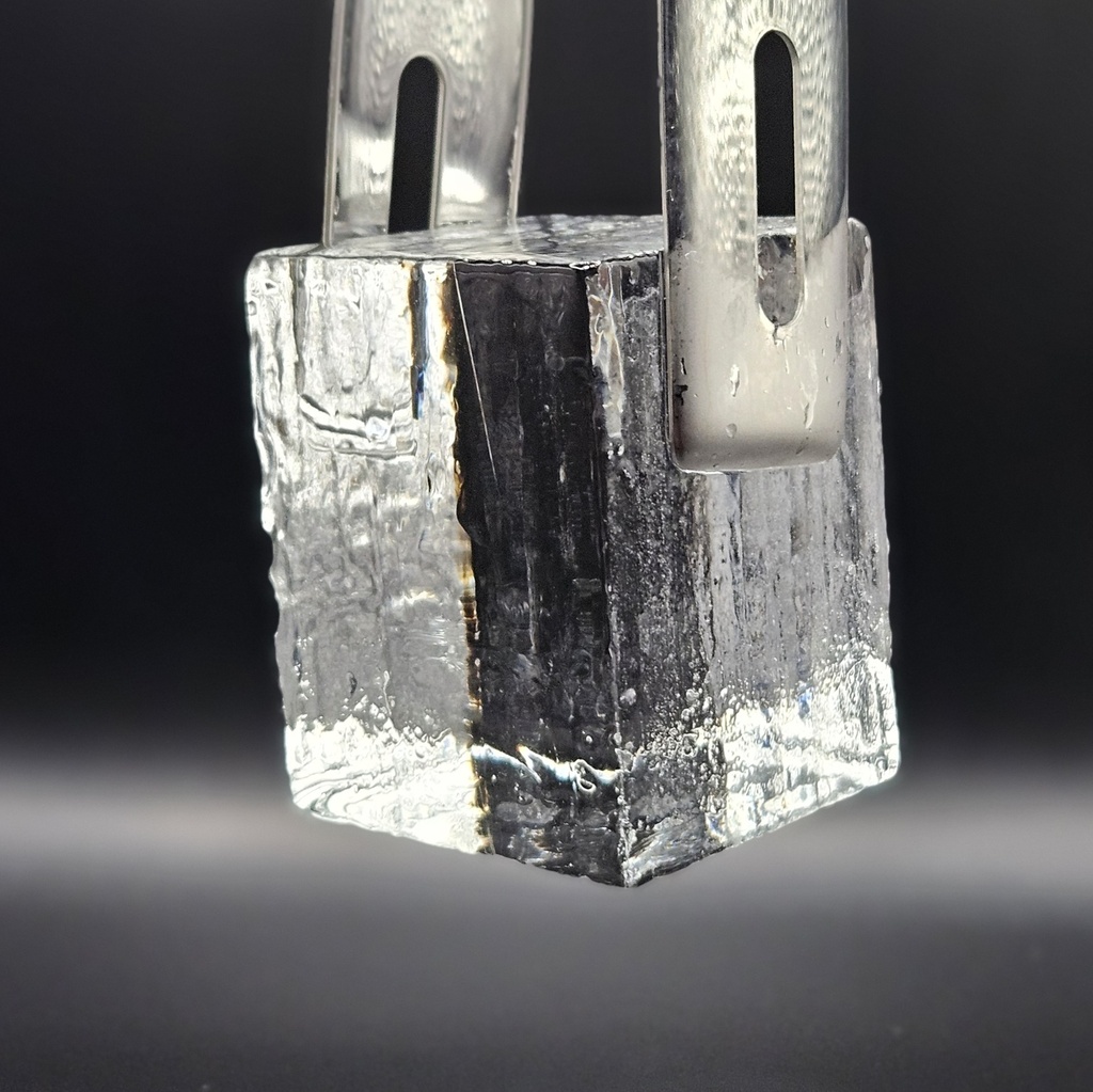 Premium 2.5" Signature Ice Blocks (24 Pack)