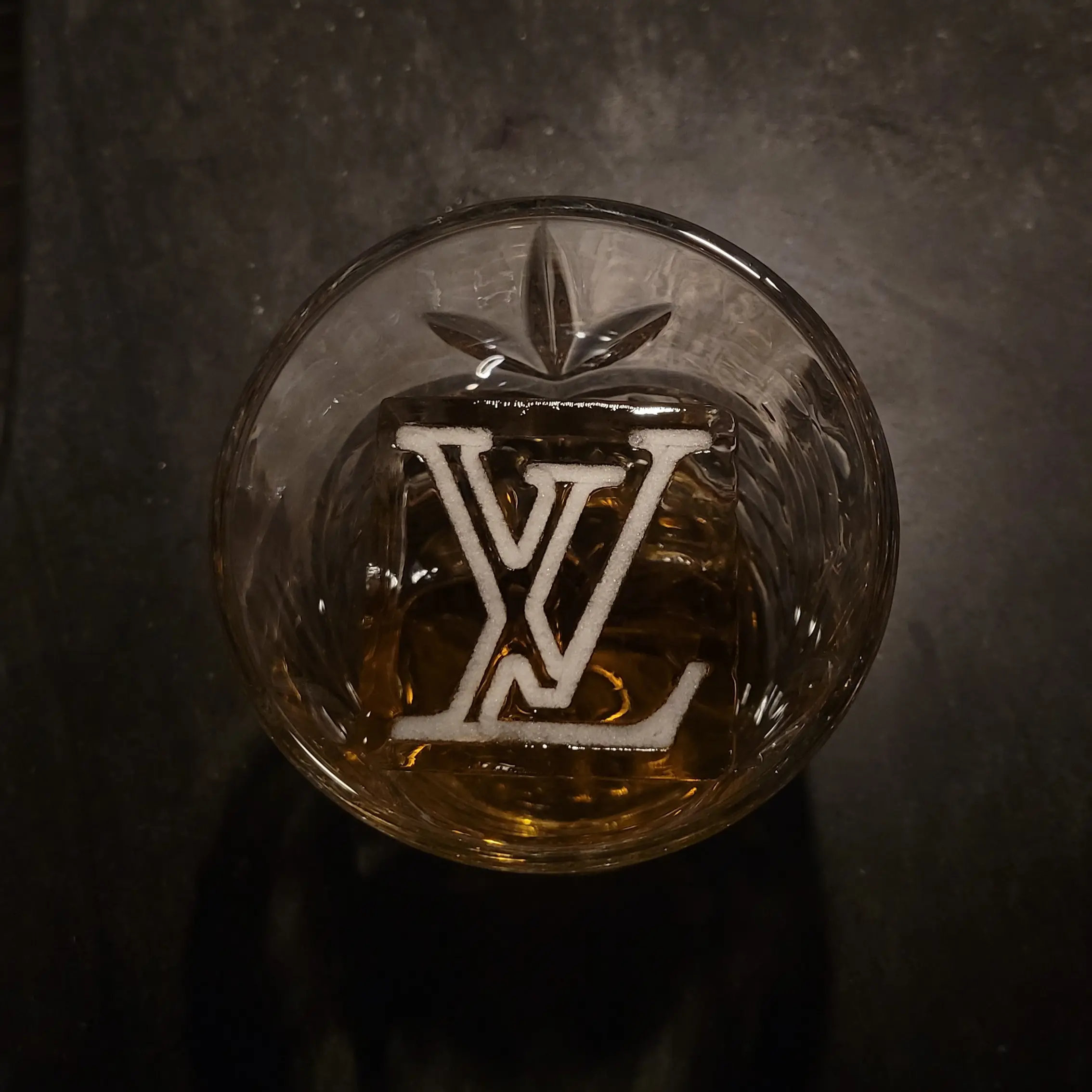 Custom Ice Stamp for Cocktails - Ice Cube Branding Stamp with Your Design or Logo Perfect for Whisky Mojito Unique Cocktail Accessories & Bar Tools